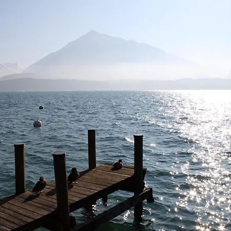 Swiss Thunersee شقة