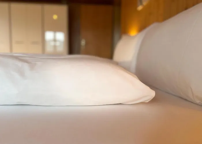 Swiss Thunersee شقة سبيز